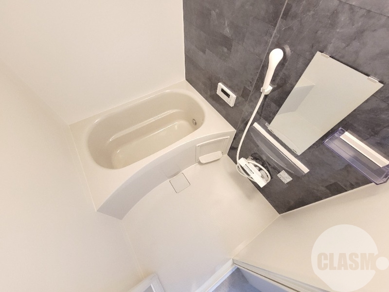 バス・シャワールーム　浴室乾燥機＆追い焚き機能付きバス♪