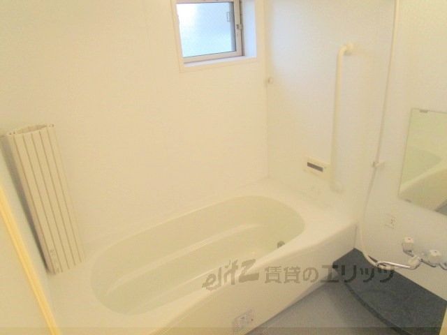 バス・シャワールーム　風呂