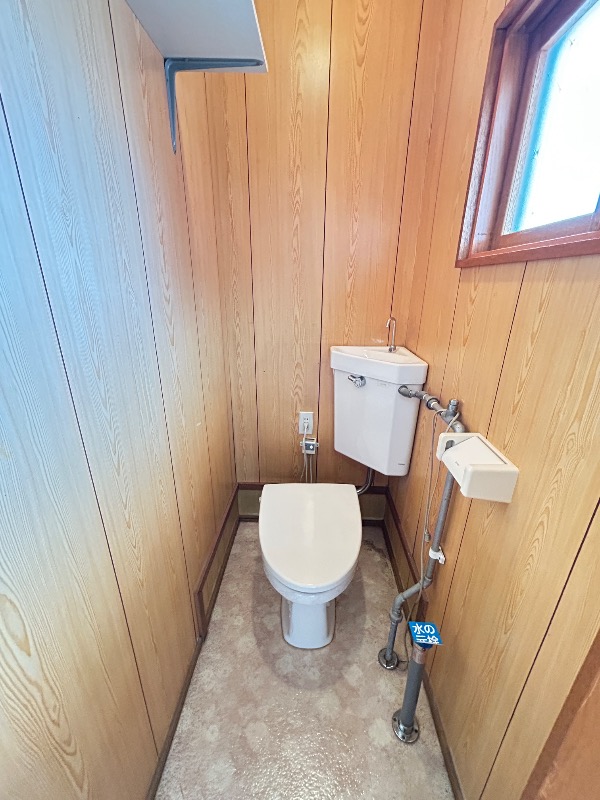 トイレ　トイレ