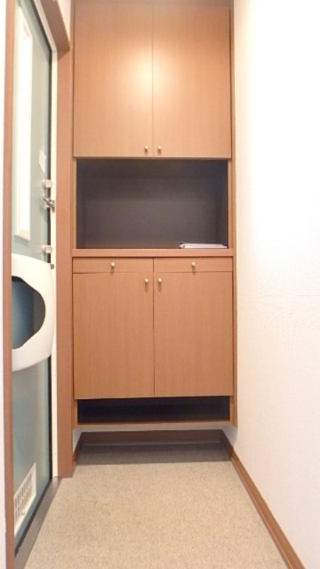 玄関　図面と現状に相違がある場合には現状を優先