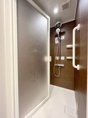 バス・シャワールーム　シャワールームです