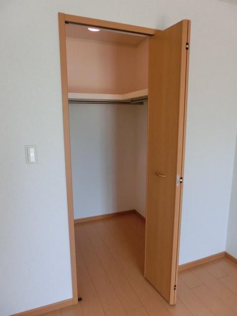 その他設備　収納３か所有り