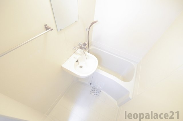 バス・シャワールーム　画像9