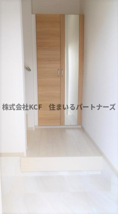 玄関　落ち着いた玄関です