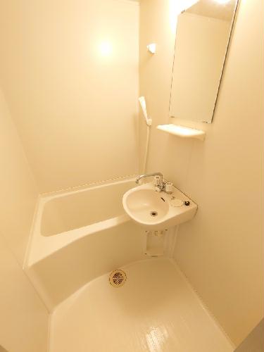 バス・シャワールーム　現況優先