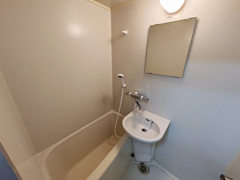 バス・シャワールーム　浴室