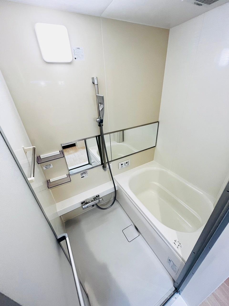 バス・シャワールーム