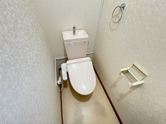 トイレ　シャワー付きトイレ