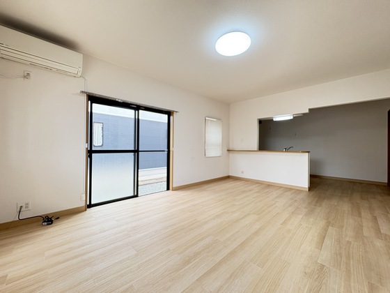 居室・リビング　リビング