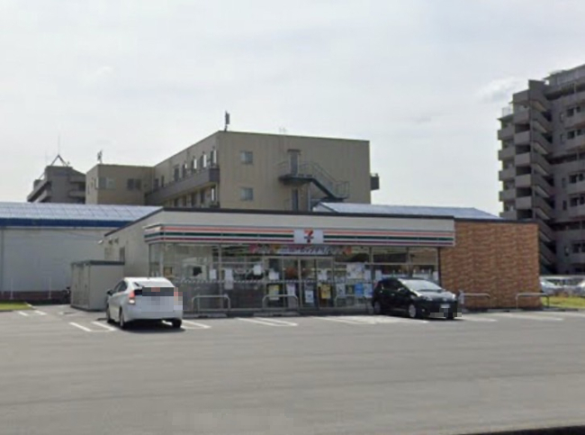 コンビニ　セブンイレブン 名古屋東起町3丁目店（コンビニ）まで265m