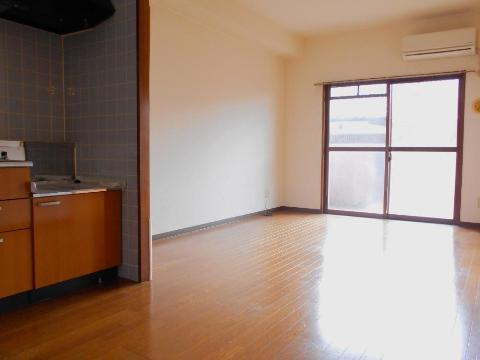 居室・リビング　リビング