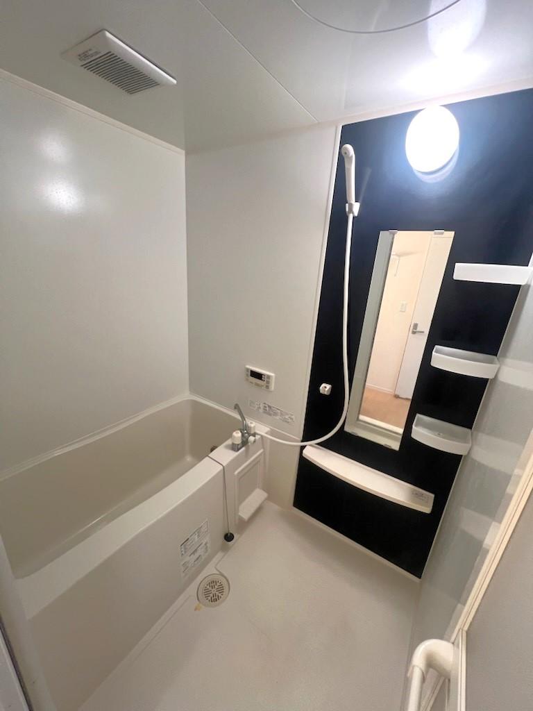 バス・シャワールーム　※202号室の画像です