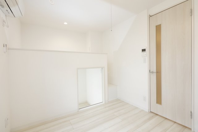 その他部屋・スペース　柔らかい色合いの住みやすい洋室