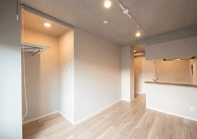 居室・リビング　※別部屋参考写真