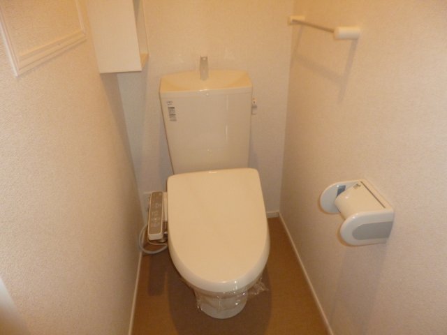 トイレ　シャワー付きトイレ