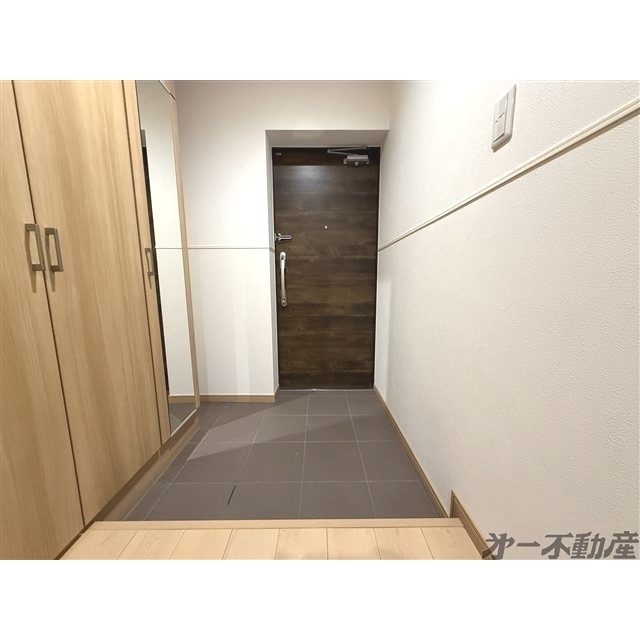玄関　玄関