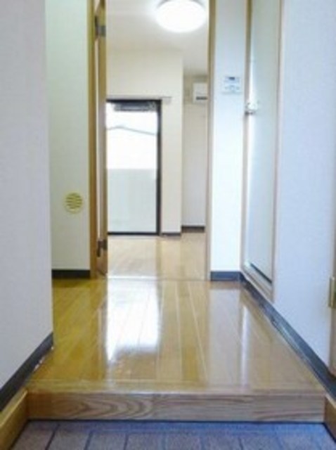 玄関　室内参考写真