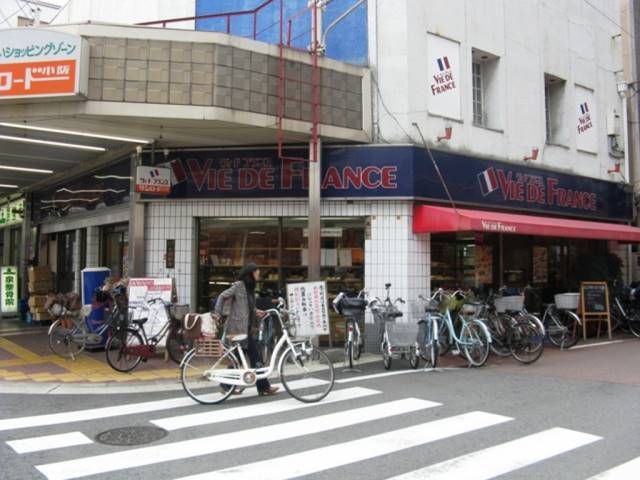 飲食店　VIE DE FRANCE 小阪店（飲食店）まで200m