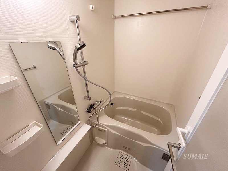 バス・シャワールーム　お風呂です