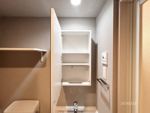 収納　洗面台収納です