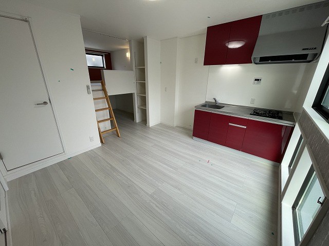 居室・リビング　※別号室の写真使用中