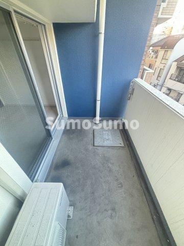 バルコニー　落ち着いた時間を過ごせるバルコニーです