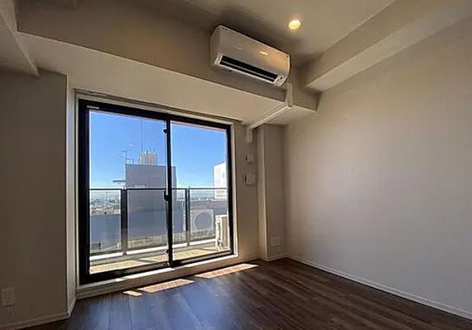 居室・リビング　写真は同タイプ住居です