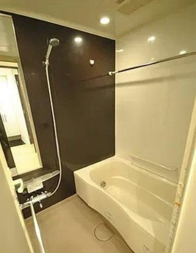 バス・シャワールーム　追焚機能、浴室乾燥機※別室参考写真です。