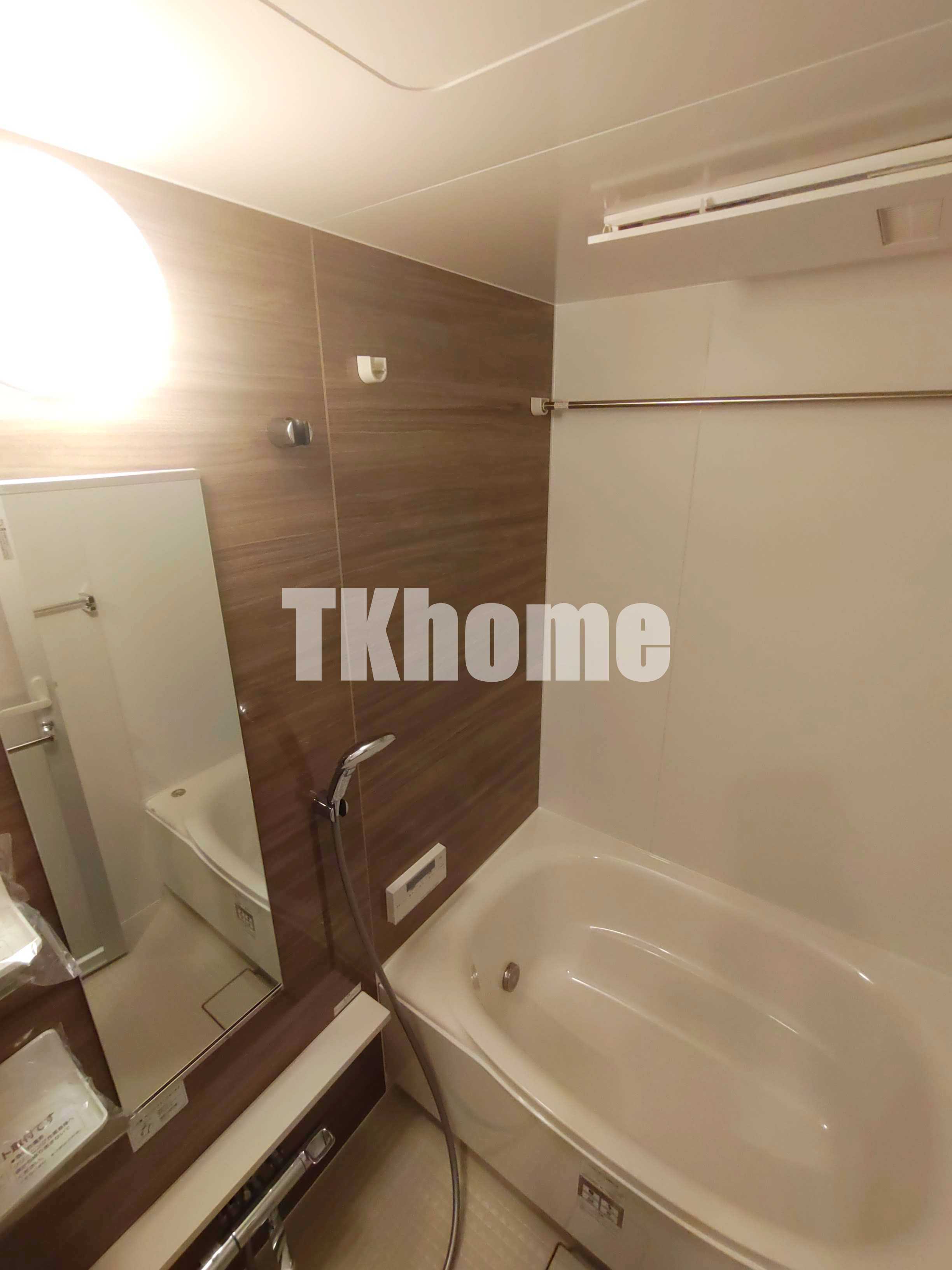 バス・シャワールーム　追い焚き・浴室乾燥機付き