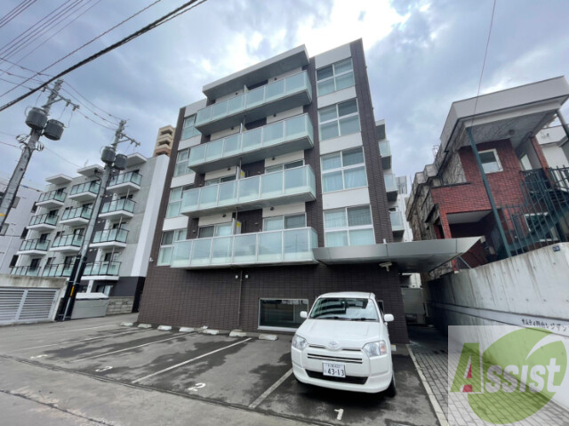 建物外観　札幌市中央区北一条西『プライマル札幌円山』