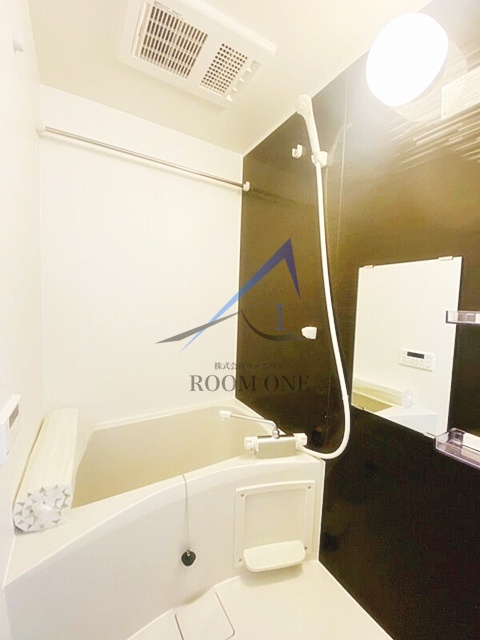 バス・シャワールーム　お風呂です。