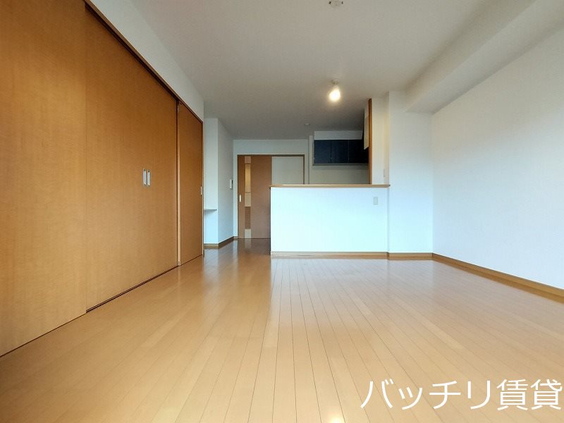 居室・リビング　別号室の画像。現況優先