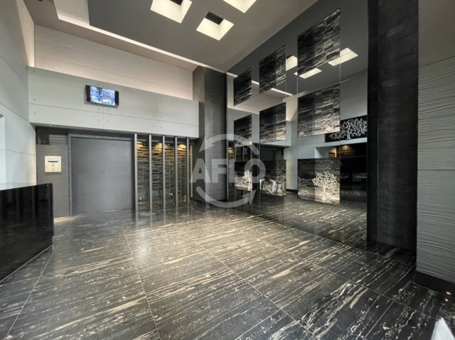 ロビー　LUMINOUS桜川　ロビー