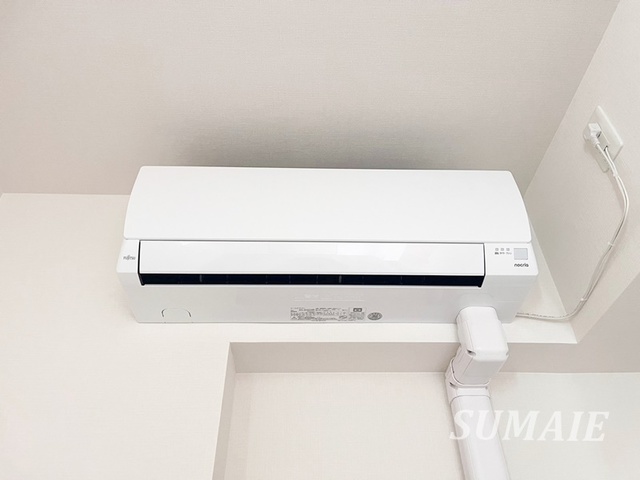 その他設備　寝室にエアコン付き！