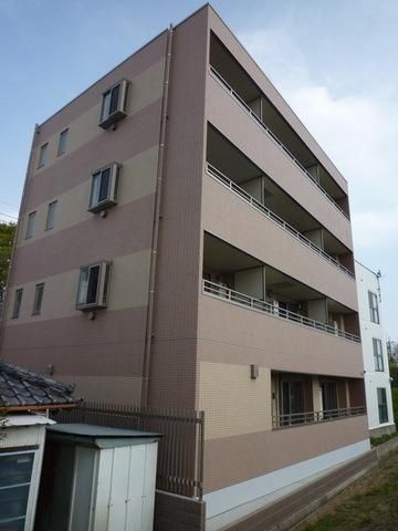 建物外観　松戸駅徒歩７分