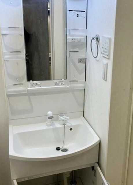 洗面設備　同仕様参考