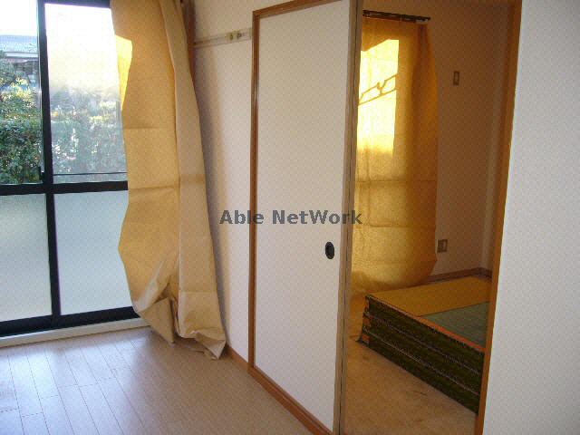 居室・リビング　居室