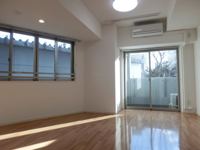 居室・リビング　別間取り参照写真