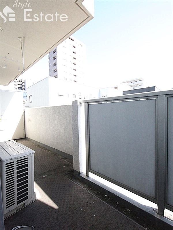 バルコニー　バルコニー