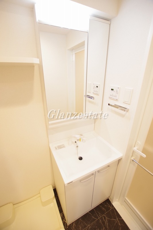 洗面設備　☆うれしい独立洗面台☆