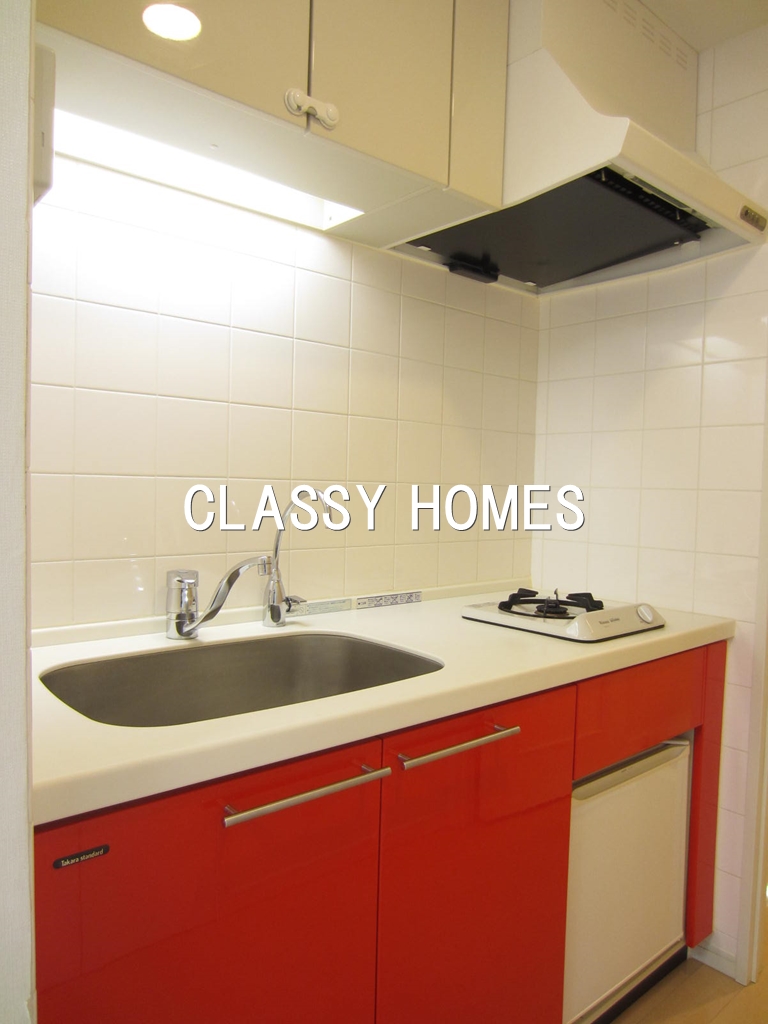 キッチン　2003年竣工　ファミール芝公園グランスイートラ・ヴィル