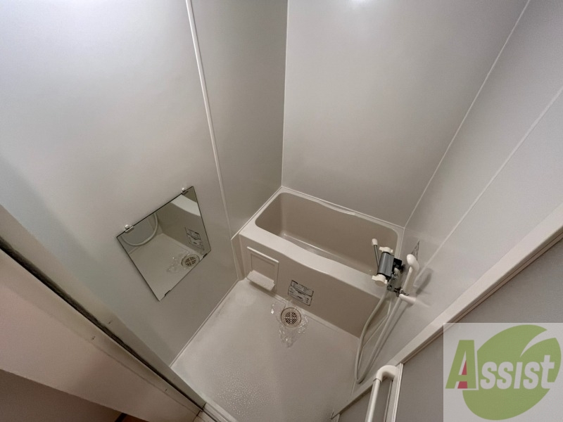 バス・シャワールーム　お風呂です。ゆっくりお風呂につかるのも体に良いですね～