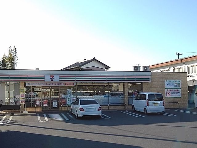 コンビニ　セブンイレブン三郷鷹野３丁目店（コンビニ）まで400m