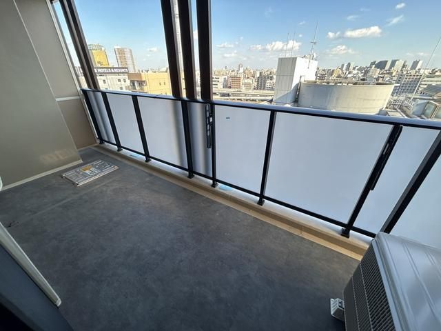 バルコニー　広々としたバルコニーです