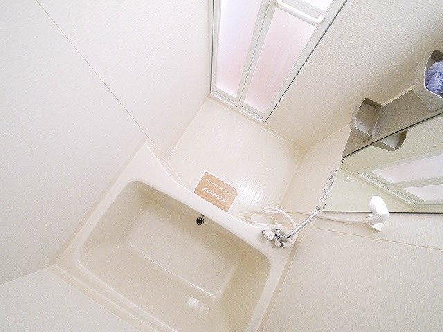 バス・シャワールーム　日々の疲れを癒すお風呂付です