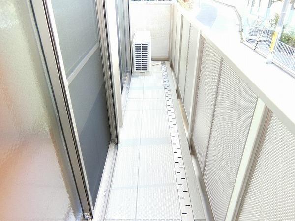 バルコニー　南向きバルコニー！