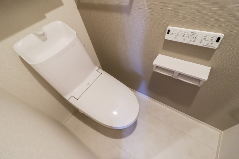 トイレ　図面と現状に相違がある場合には現状を優先