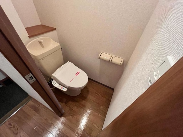 トイレ　同物件別部屋のお写真です※現況優先