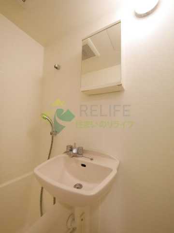 洗面設備　ビバリーホームズ早稲田※他のお部屋の参考写真となります。