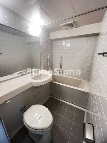 バス・シャワールーム　お風呂です